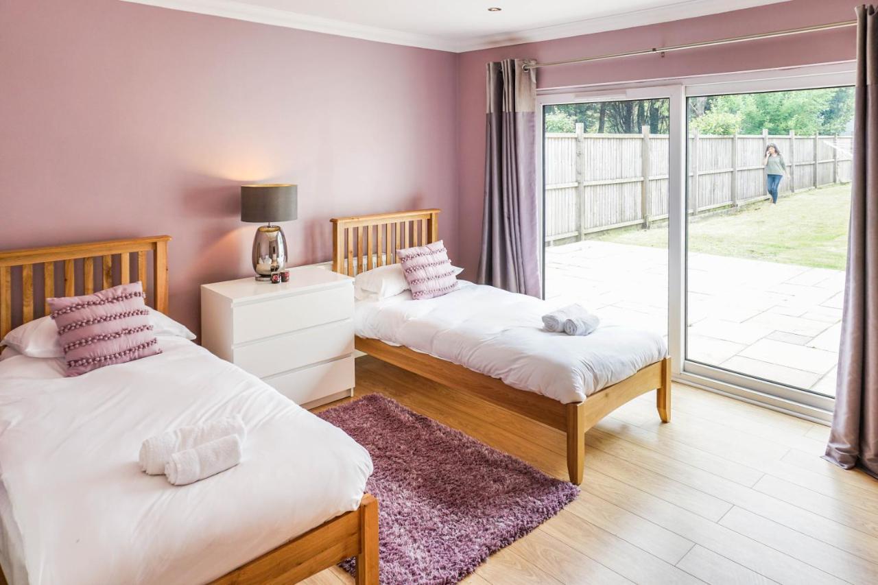 The Beach House - Fully Refurbed March 2024 Oystermouth Экстерьер фото